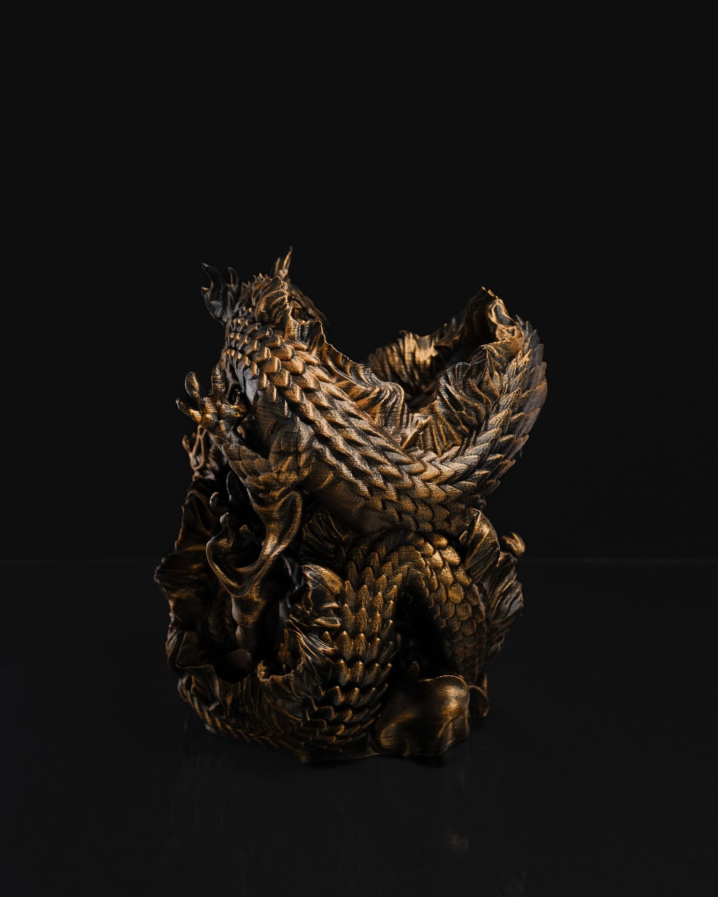 Dragon Bottle Holder