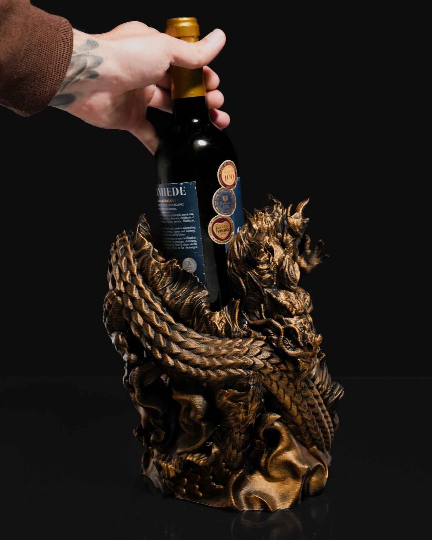 Dragon Bottle Holder